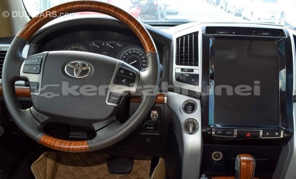Buy Import Toyota Land Cruiser Other Car in Import - Dubai in Belait Buy Import Toyota Land Cruiser Other Car in Import - Dubai in Belait
