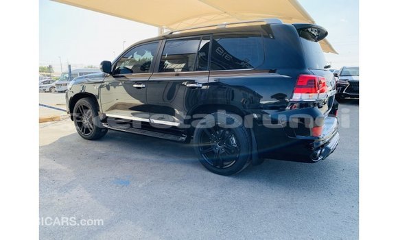 Buy Import Toyota Land Cruiser Black Car in Import - Dubai in Belait Buy Import Toyota Land Cruiser Black Car in Import - Dubai in Belait
