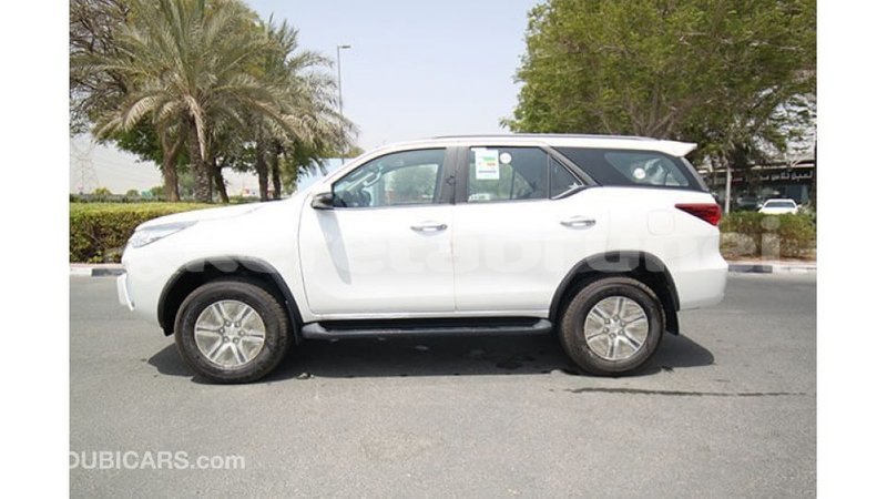 Big with watermark toyota fortuner belait import dubai 2130
