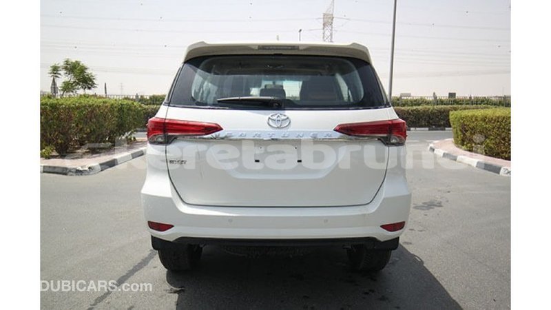 Big with watermark toyota fortuner belait import dubai 2130
