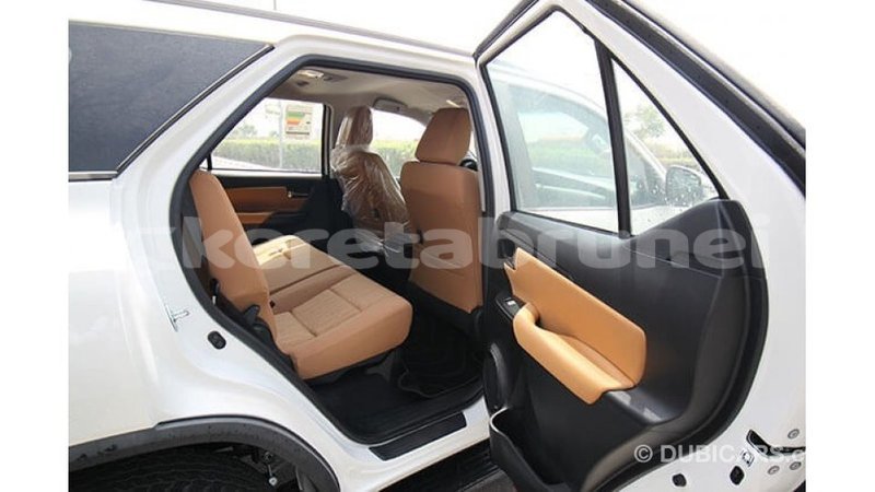 Big with watermark toyota fortuner belait import dubai 2130
