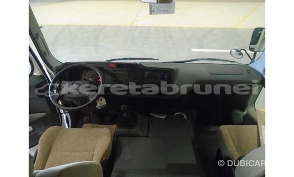 Buy Import Abarth 595 White Car in Import - Dubai in Belait Buy Import Abarth 595 White Car in Import - Dubai in Belait