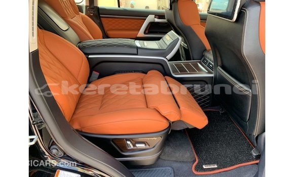 Buy Import Toyota Land Cruiser Black Car in Import - Dubai in Belait Buy Import Toyota Land Cruiser Black Car in Import - Dubai in Belait
