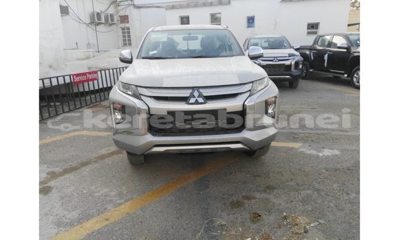 Buy Import Mitsubishi L200 Other Car in Import - Dubai in Belait Buy Import Mitsubishi L200 Other Car in Import - Dubai in Belait