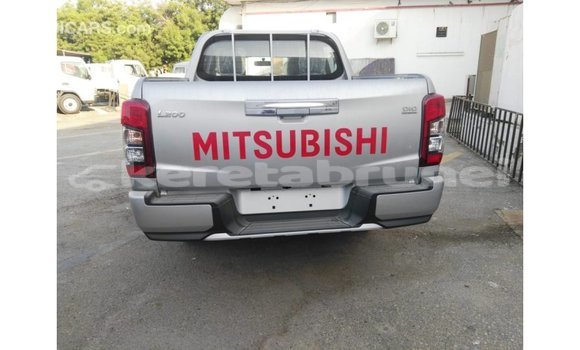 Buy Import Mitsubishi L200 Other Car in Import - Dubai in Belait Buy Import Mitsubishi L200 Other Car in Import - Dubai in Belait