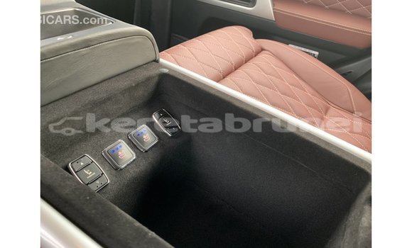 Buy Import Toyota Land Cruiser Black Car in Import - Dubai in Belait Buy Import Toyota Land Cruiser Black Car in Import - Dubai in Belait