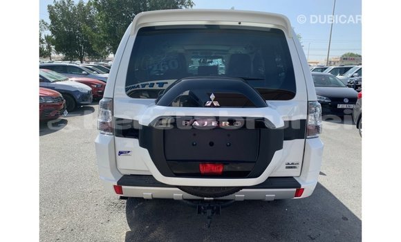 Buy Import Mitsubishi Pajero White Car in Import - Dubai in Belait Buy Import Mitsubishi Pajero White Car in Import - Dubai in Belait