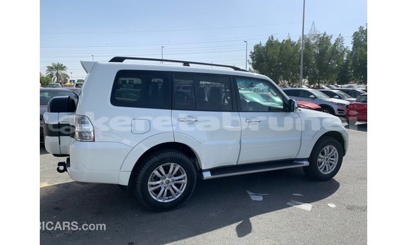 Buy Import Mitsubishi Pajero White Car in Import - Dubai in Belait Buy Import Mitsubishi Pajero White Car in Import - Dubai in Belait