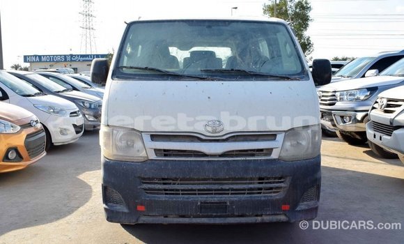 Buy Import Toyota Hiace White Car in Import - Dubai in Belait Buy Import Toyota Hiace White Car in Import - Dubai in Belait