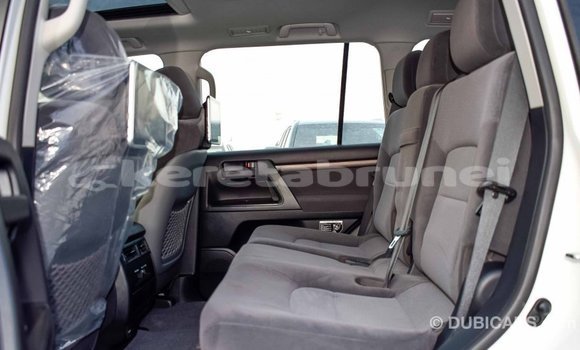 Buy Import Toyota Land Cruiser Other Car in Import - Dubai in Belait Buy Import Toyota Land Cruiser Other Car in Import - Dubai in Belait