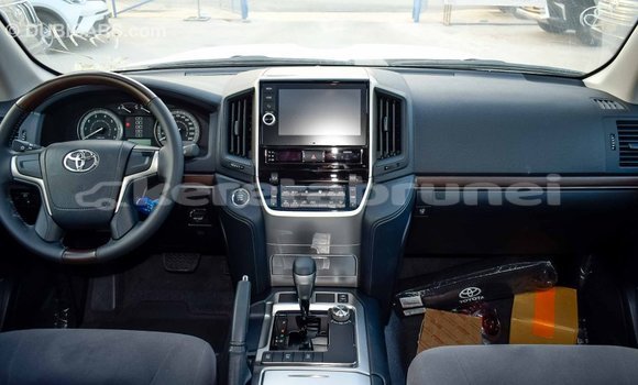 Buy Import Toyota Land Cruiser Other Car in Import - Dubai in Belait Buy Import Toyota Land Cruiser Other Car in Import - Dubai in Belait