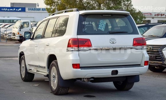 Buy Import Toyota Land Cruiser Other Car in Import - Dubai in Belait Buy Import Toyota Land Cruiser Other Car in Import - Dubai in Belait