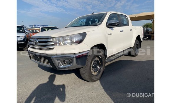 Buy Import Toyota Hilux White Car in Import - Dubai in Belait Buy Import Toyota Hilux White Car in Import - Dubai in Belait