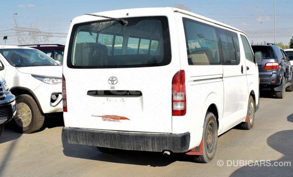 Buy Import Toyota Hiace White Car in Import - Dubai in Belait Buy Import Toyota Hiace White Car in Import - Dubai in Belait