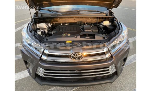 Buy Import Toyota Highlander Black Car in Import - Dubai in Belait Buy Import Toyota Highlander Black Car in Import - Dubai in Belait