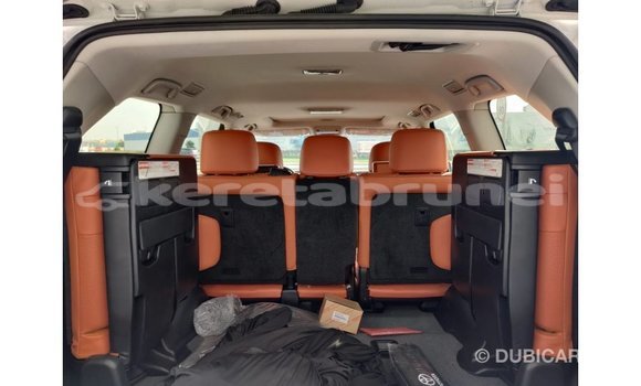Buy Import Toyota Land Cruiser White Car in Import - Dubai in Belait Buy Import Toyota Land Cruiser White Car in Import - Dubai in Belait