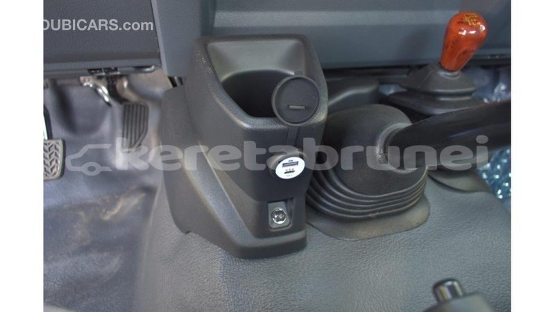 Big with watermark toyota land cruiser belait import dubai 2171