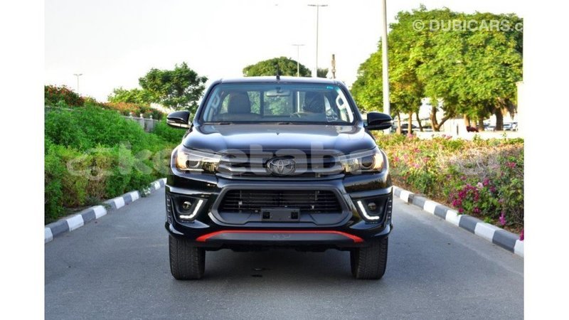 Big with watermark toyota hilux belait import dubai 2174