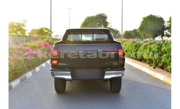 Buy Import Toyota Hilux Black Car in Import - Dubai in Belait Buy Import Toyota Hilux Black Car in Import - Dubai in Belait