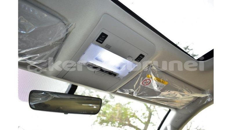 Big with watermark toyota land cruiser belait import dubai 2176