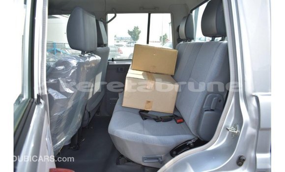 Buy Import Toyota Land Cruiser Other Car in Import - Dubai in Belait Buy Import Toyota Land Cruiser Other Car in Import - Dubai in Belait