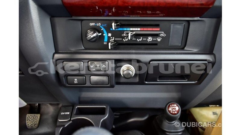Big with watermark toyota land cruiser belait import dubai 2177