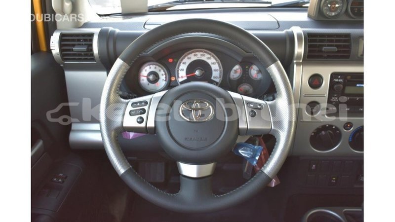 Big with watermark toyota fj cruiser belait import dubai 2178