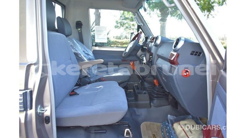 Big with watermark toyota land cruiser belait import dubai 2180