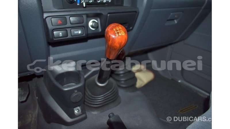 Big with watermark toyota land cruiser belait import dubai 2185