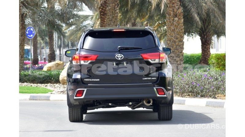 Big with watermark toyota highlander belait import dubai 2186