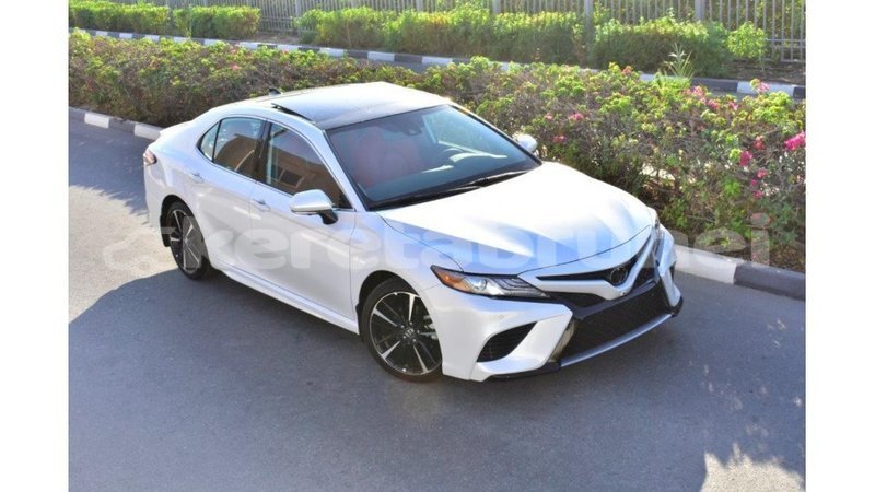 Big with watermark toyota camry belait import dubai 2187