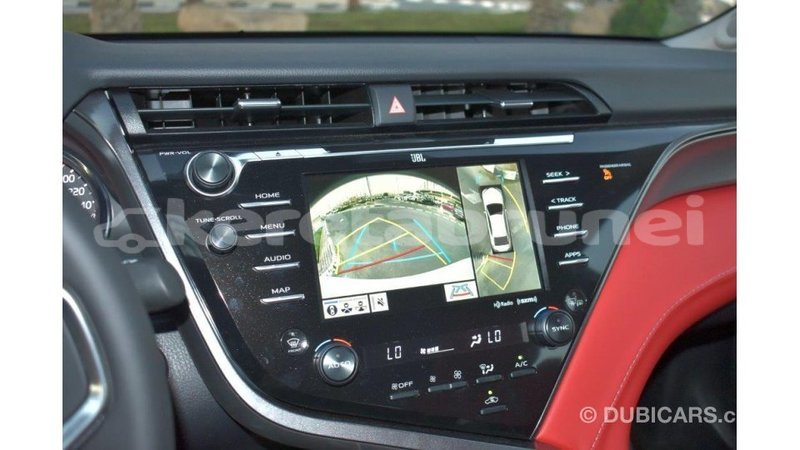 Big with watermark toyota camry belait import dubai 2187