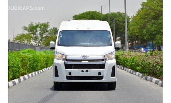 Buy Import Toyota Hiace White Car in Import - Dubai in Belait Buy Import Toyota Hiace White Car in Import - Dubai in Belait