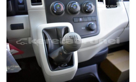 Buy Import Toyota Hiace White Car in Import - Dubai in Belait Buy Import Toyota Hiace White Car in Import - Dubai in Belait