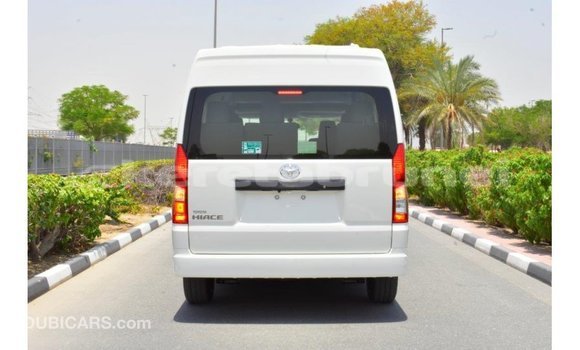 Buy Import Toyota Hiace White Car in Import - Dubai in Belait Buy Import Toyota Hiace White Car in Import - Dubai in Belait