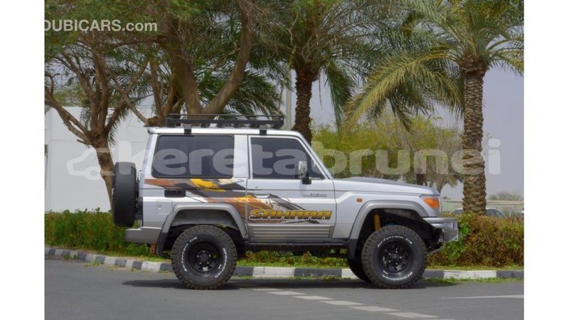 Big with watermark toyota land cruiser belait import dubai 2190