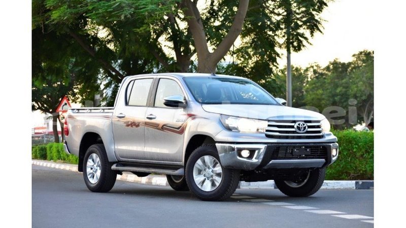 Big with watermark toyota hilux belait import dubai 2191
