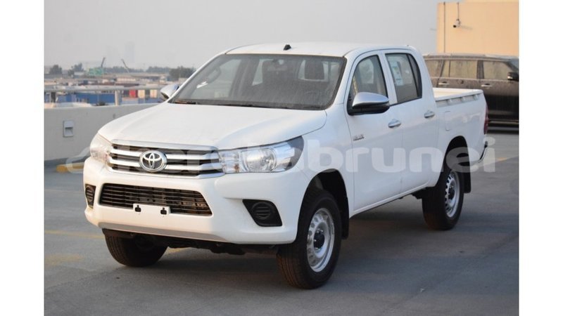 Big with watermark toyota hilux belait import dubai 2193