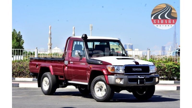 Big with watermark toyota land cruiser belait import dubai 2195