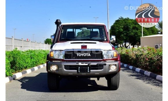 Buy Import Toyota Land Cruiser Red Car in Import - Dubai in Belait Buy Import Toyota Land Cruiser Red Car in Import - Dubai in Belait