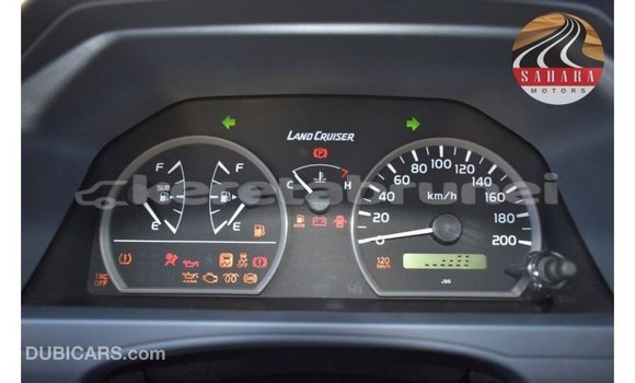 Buy Import Toyota Land Cruiser Red Car in Import - Dubai in Belait Buy Import Toyota Land Cruiser Red Car in Import - Dubai in Belait