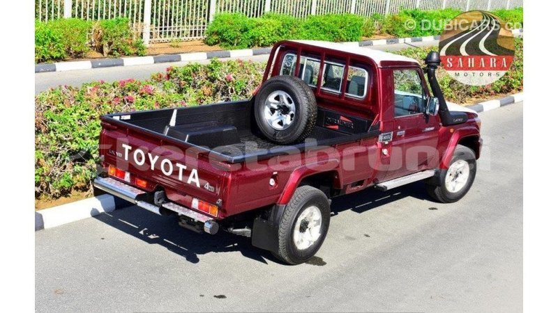 Big with watermark toyota land cruiser belait import dubai 2195