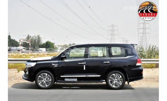 Buy Import Toyota Land Cruiser Black Car in Import - Dubai in Belait Buy Import Toyota Land Cruiser Black Car in Import - Dubai in Belait