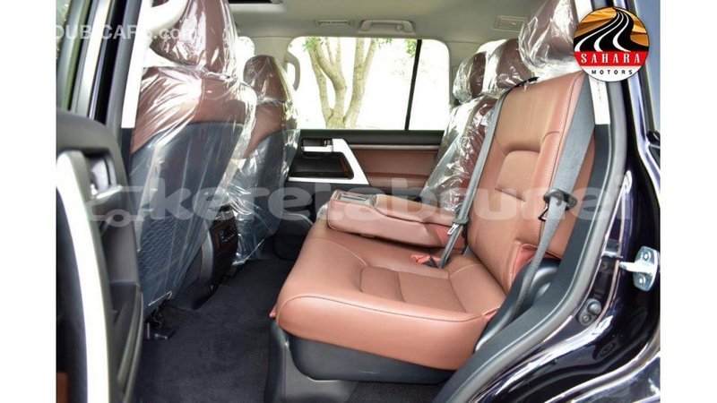 Big with watermark toyota land cruiser belait import dubai 2196