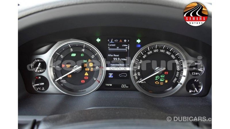 Big with watermark toyota land cruiser belait import dubai 2196