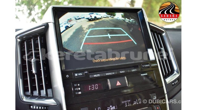 Big with watermark toyota land cruiser belait import dubai 2196