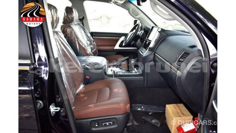 Big with watermark toyota land cruiser belait import dubai 2196