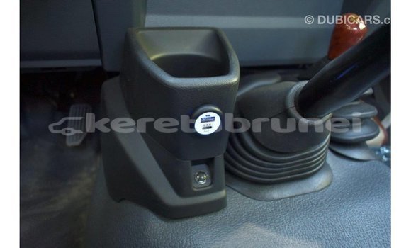 Buy Import Toyota Land Cruiser Other Car in Import - Dubai in Belait Buy Import Toyota Land Cruiser Other Car in Import - Dubai in Belait