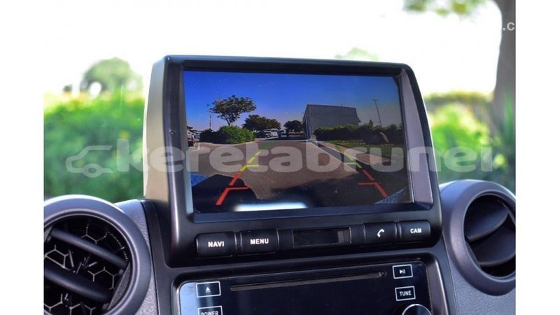 Big with watermark toyota land cruiser belait import dubai 2199