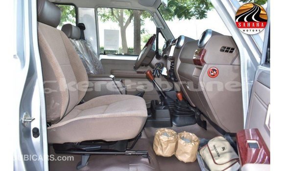 Buy Import Toyota Land Cruiser Other Car in Import - Dubai in Belait Buy Import Toyota Land Cruiser Other Car in Import - Dubai in Belait